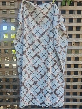 Vintage 70s J.P. Stevens Double Flat Sheet in Cream and Brown